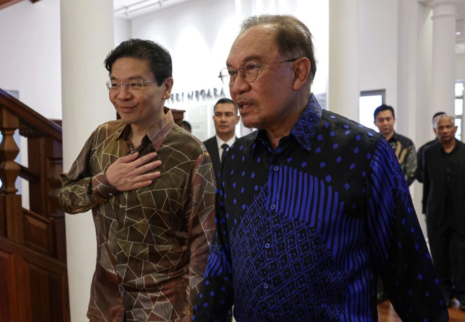 Anwar holds talks with Singapore PM Lawrence Wong Anwar holds talks with Singapore PM Lawrence Wong