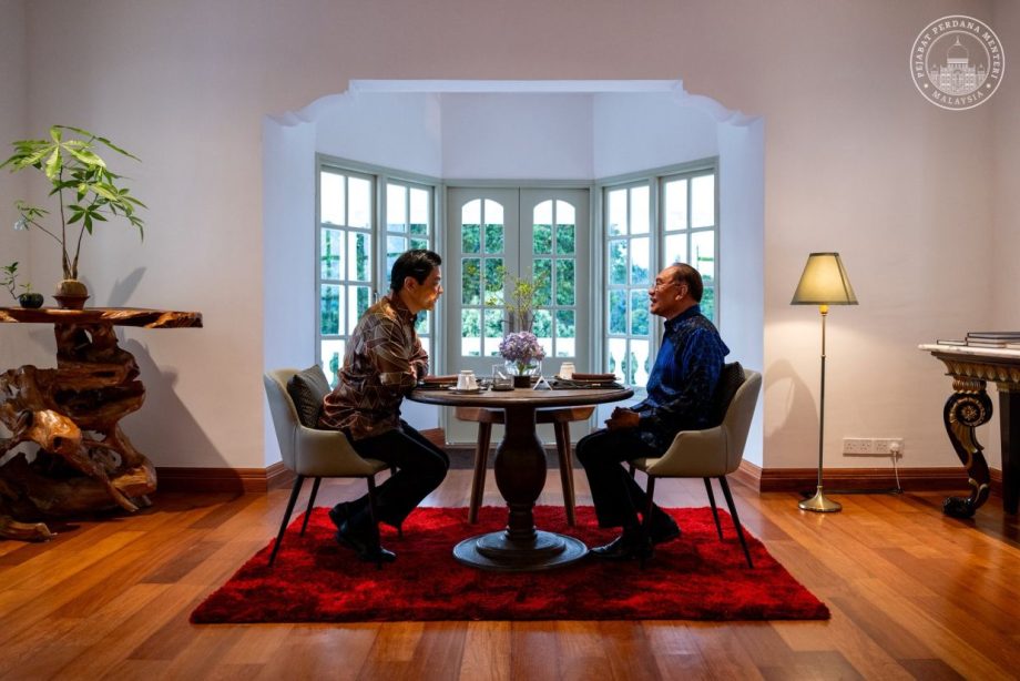 Anwar hosts reception for Singapore PM Wong, discusses efforts to strengthen ties Anwar hosts reception for Singapore PM Wong, discusses efforts to strengthen ties