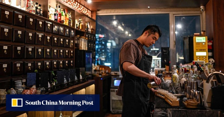 TCM bar in China makes customers drinks based on its doctor’s diagnoses