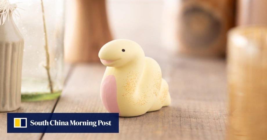 Year of the Horse 2026 feng shui advice for Snakes for luck in money, health and romance