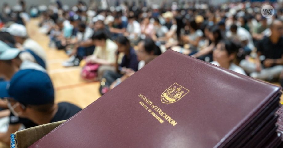 A-level 2025 results: 94.7% of students score at least 3 H2 passes , Singapore News