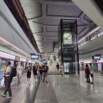Foreigner in S’pore stressed out by fast MRT system & hawker culture Foreigner in S’pore stressed out by fast MRT system & hawker culture