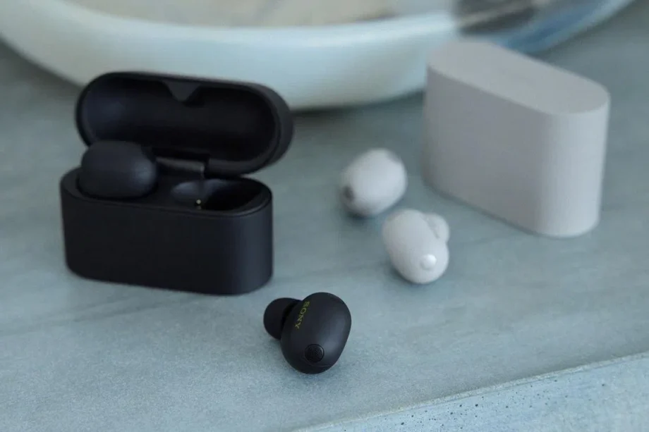 Sony’s new WF-1000XM6 earbuds features new ANC chips, more mics, and a higher price tag