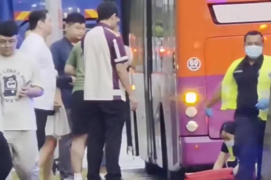 Pedestrian, 63, dies in hospital after Havelock Road accident involving bus Pedestrian, 63, dies in hospital after Havelock Road accident involving bus