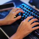 Beware of fraudulent pop-up alerts that appear to be from the police while browsing websites