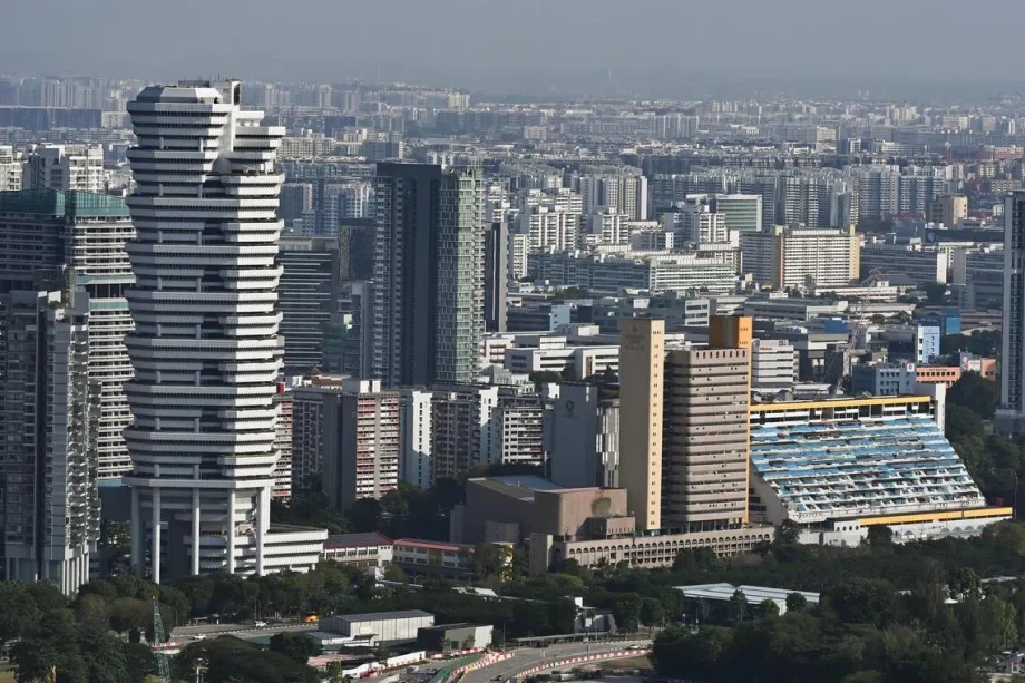 Burning smell across Singapore may be due to gases from recent peatland, vegetation fires: NEA