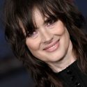 Netflix’s Wednesday Adds Winona Ryder For Season 3, Reuniting Her With Tim Burton Once Again