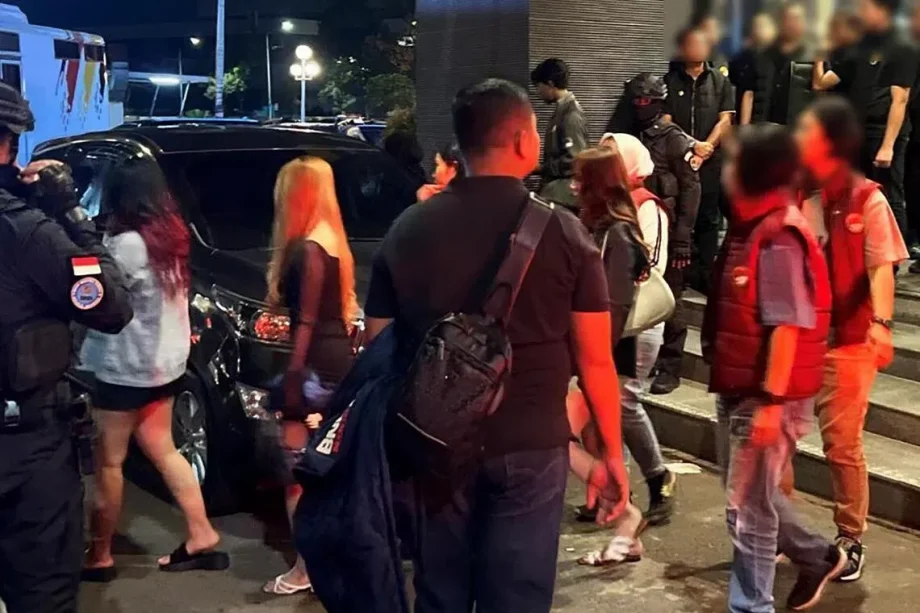 ‘I thought he was offering me sweets – they were drugs’: Singaporean at Batam nightclub, Singapore News