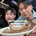 @brandneweats first time trying bak kuh teh in Singapore at my local friend Wayn…