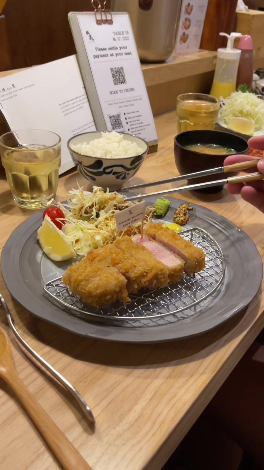 @yourfrenchiebestie My fav Tonkatsu in Singapore  #sgfoodie #singapore #fyp  …