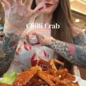 @janiedevours Chilli Crab at Keng Eng Kee in Singapore  #chillicrab #singaporefo…