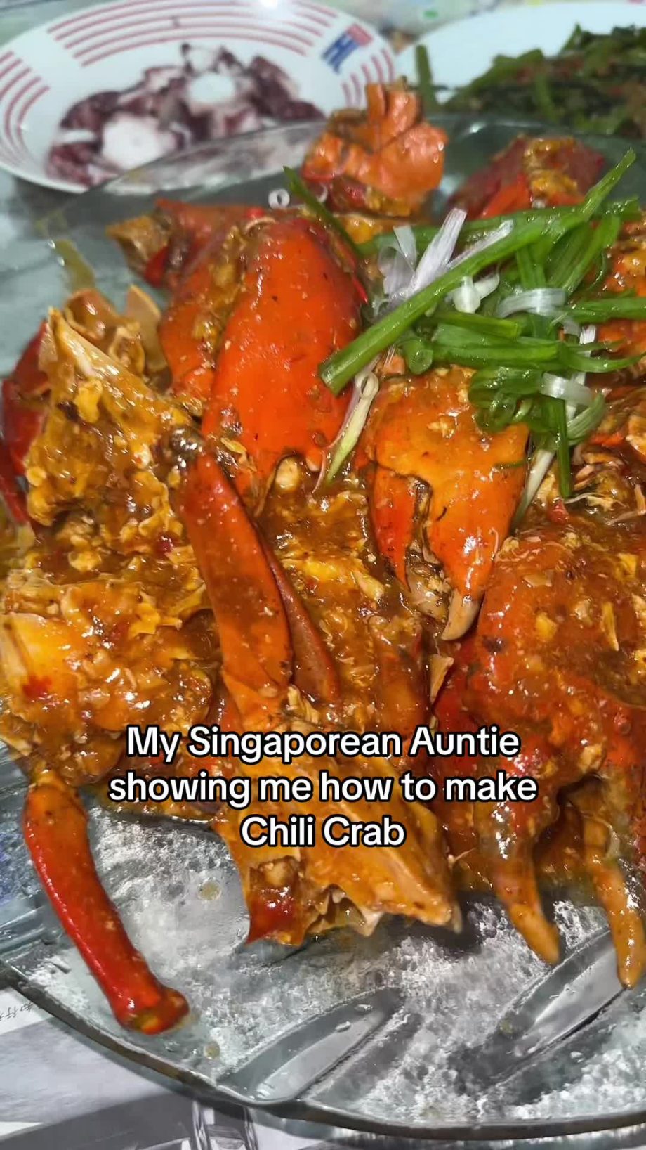 @cassyeungmoney Can’t go to singapore without having chili crab  #singaporeanfoo…