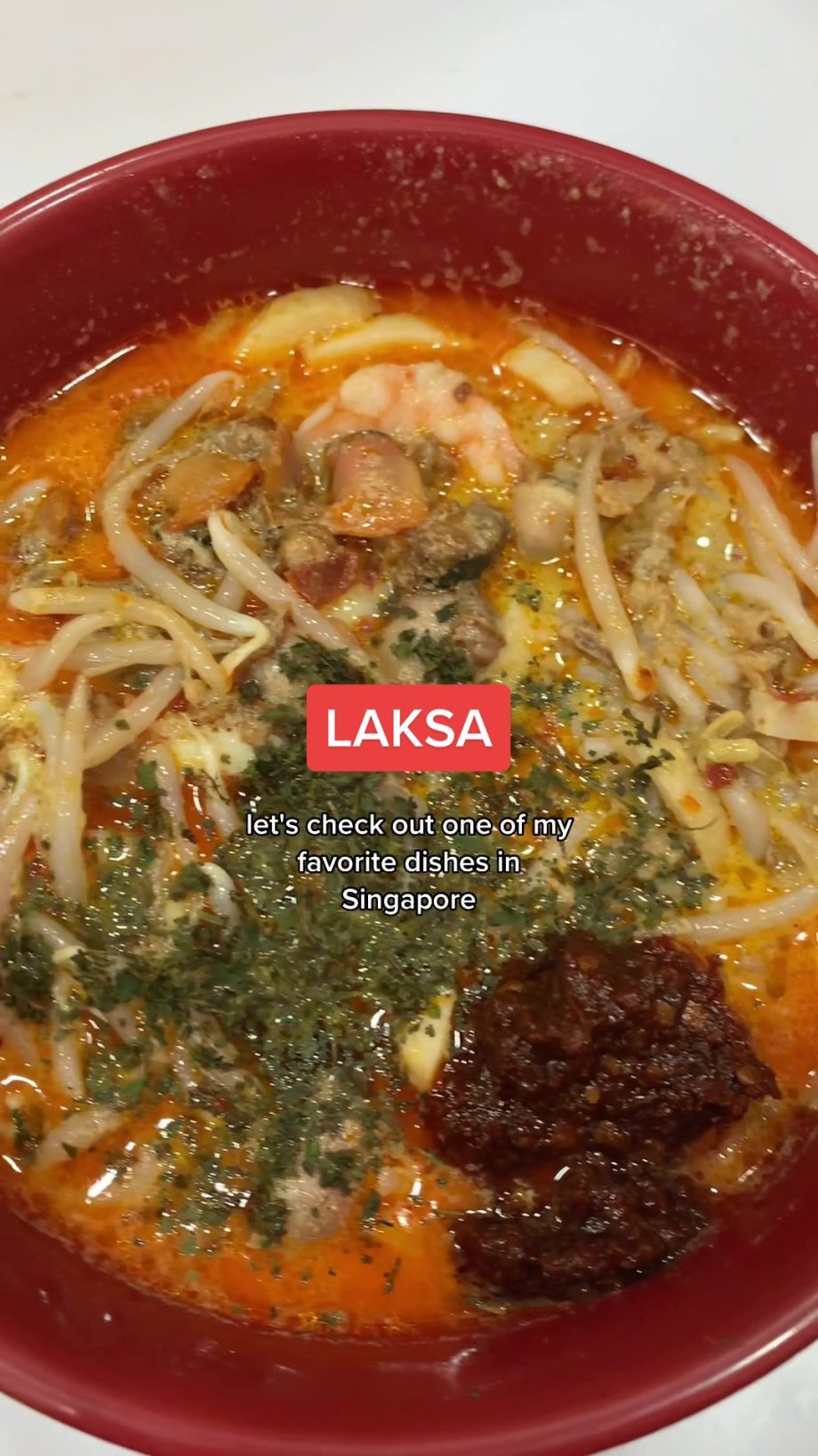 @minutemuncher Momentarily back in singapore so had to go for a bowl of laksa! D… @minutemuncher Momentarily back in singapore so had to go for a bowl of laksa! D…