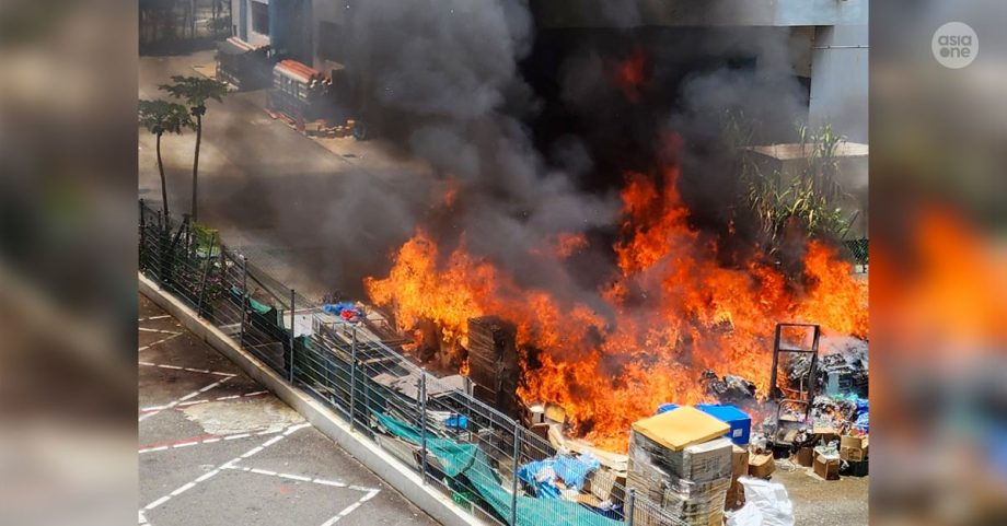Explosion hits worker battling blaze at Aljunied industrial building, 1 injured, Singapore News