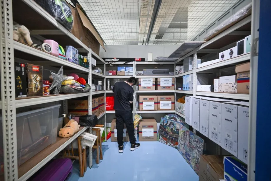 Storage firms seek clarity on anti-vape rules