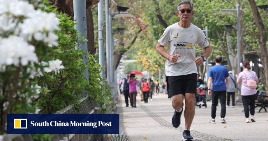 66-year-old sets off on 2,200km run around Peninsular Malaysia to honour his wife 66-year-old sets off on 2,200km run around Peninsular Malaysia to honour his wife