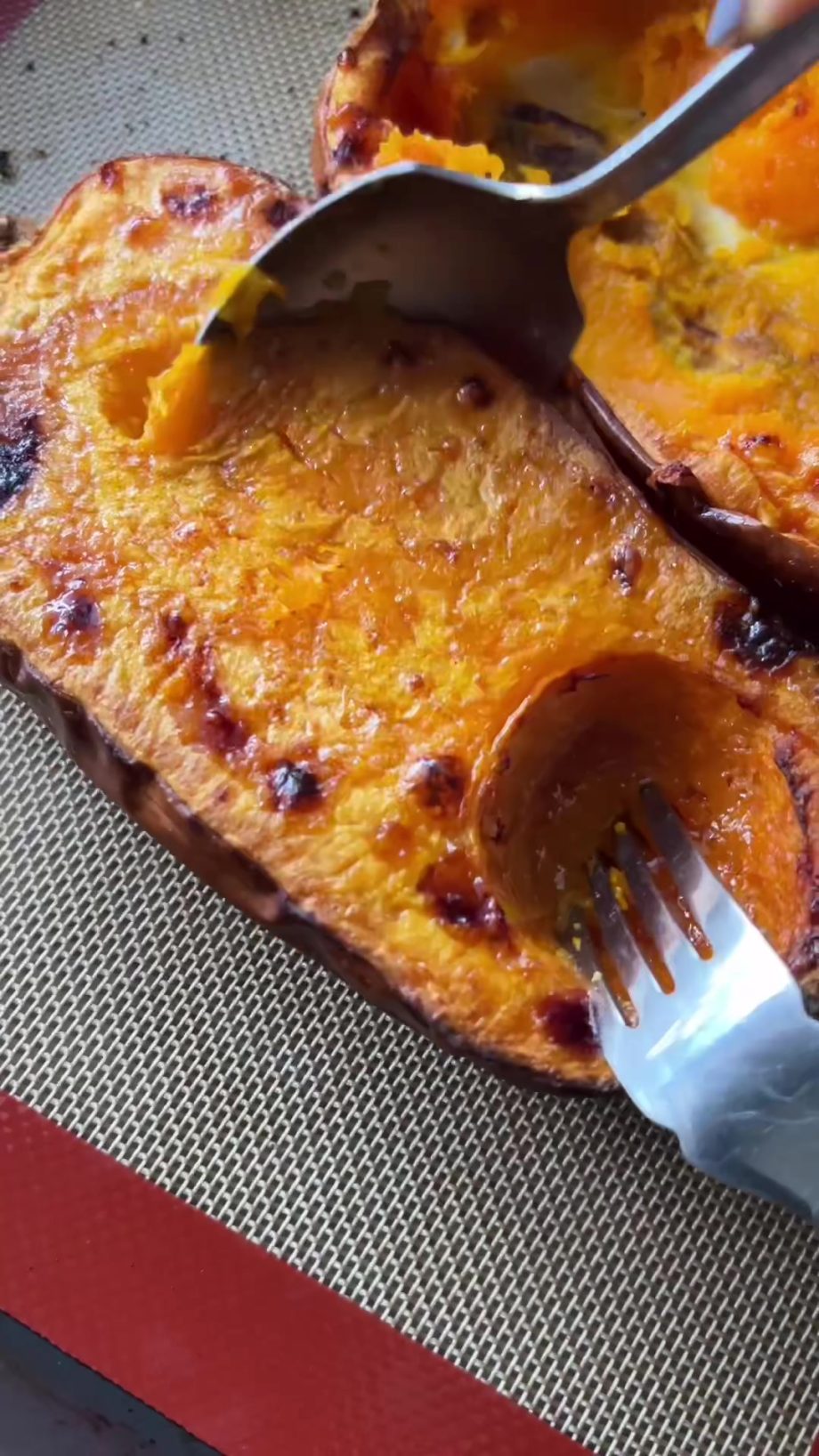 @aflouryspace What I eat in a day after #wisdomtoothsurgery  I’m craving for nut…