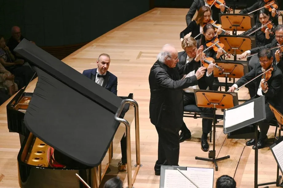 Simon Trpceski and Singapore Symphony Orchestra deliver charismatic performance