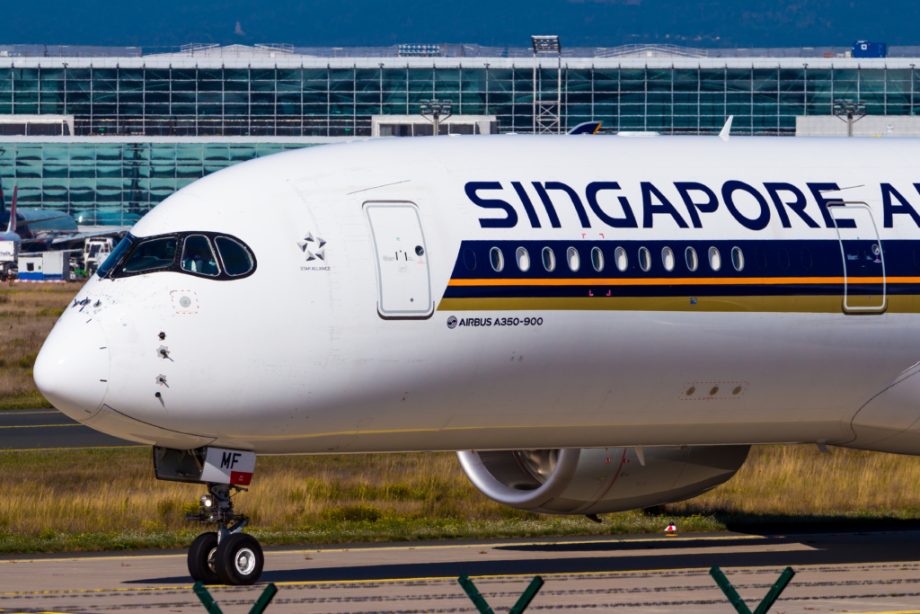Singapore Airlines bolsters Gatwick route with up to 2 daily flights Singapore Airlines bolsters Gatwick route with up to 2 daily flights
