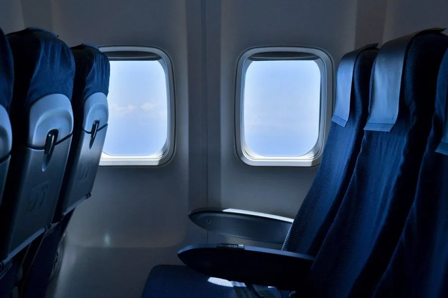 Man to be charged after allegedly stealing from passenger on flight from Singapore to Jakarta