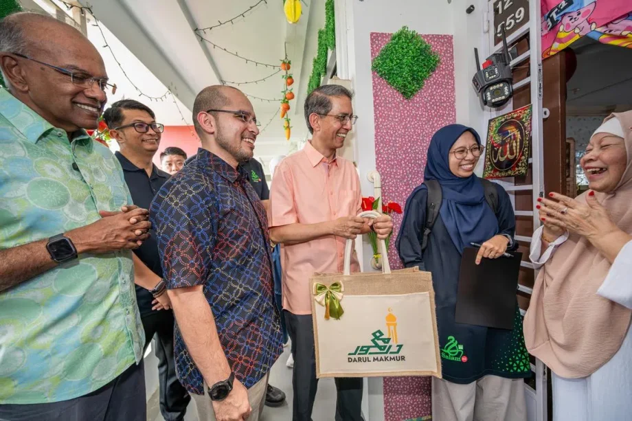 10,500 beneficiaries start receiving payouts from MUIS’ .3 million Ramadan support package 10,500 beneficiaries start receiving payouts from MUIS’ .3 million Ramadan support package