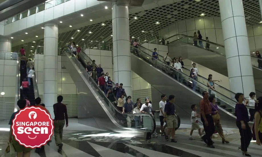 French man searches for woman after romantic moment at Dhoby Ghaut MRT station: ‘Felt like a movie scene’
