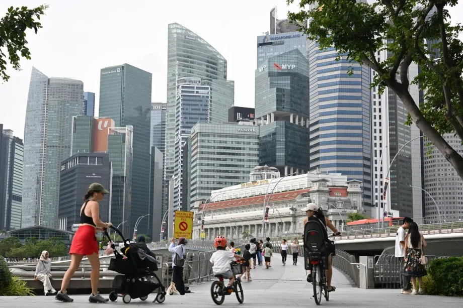 More warm days expected in second half of March in Singapore, says weatherman More warm days expected in second half of March in Singapore, says weatherman