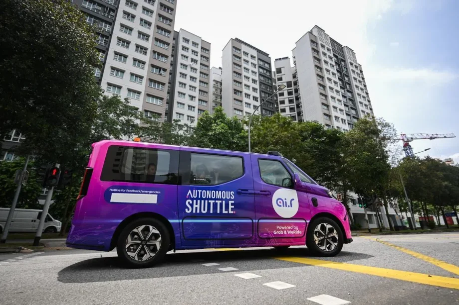 Punggol self-driving shuttles: Register for free rides