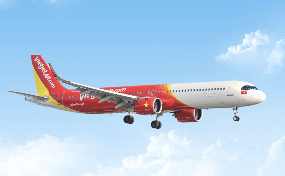 Vietjet flies Singapore-Nha Trang route
