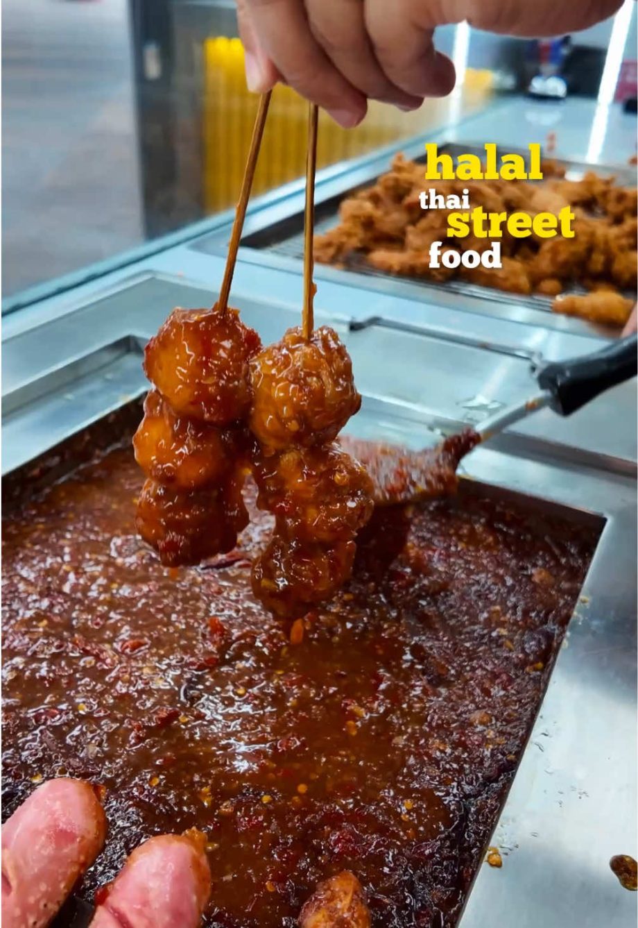 @matinmunches FIREFRY (@Firefry Singapore)is a recently Halal-certified Grab-n-G…