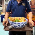 @winnieeyee Singapore’s Biggest Bowl of Curry Mee  Steven serves authentic Ipoh-…