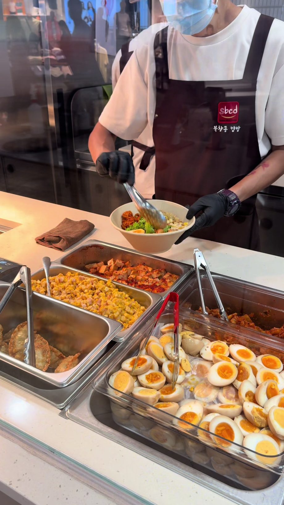 @madeatsandtravel Korean bowls under ??  Tried the K-BOB bowls and the portio…