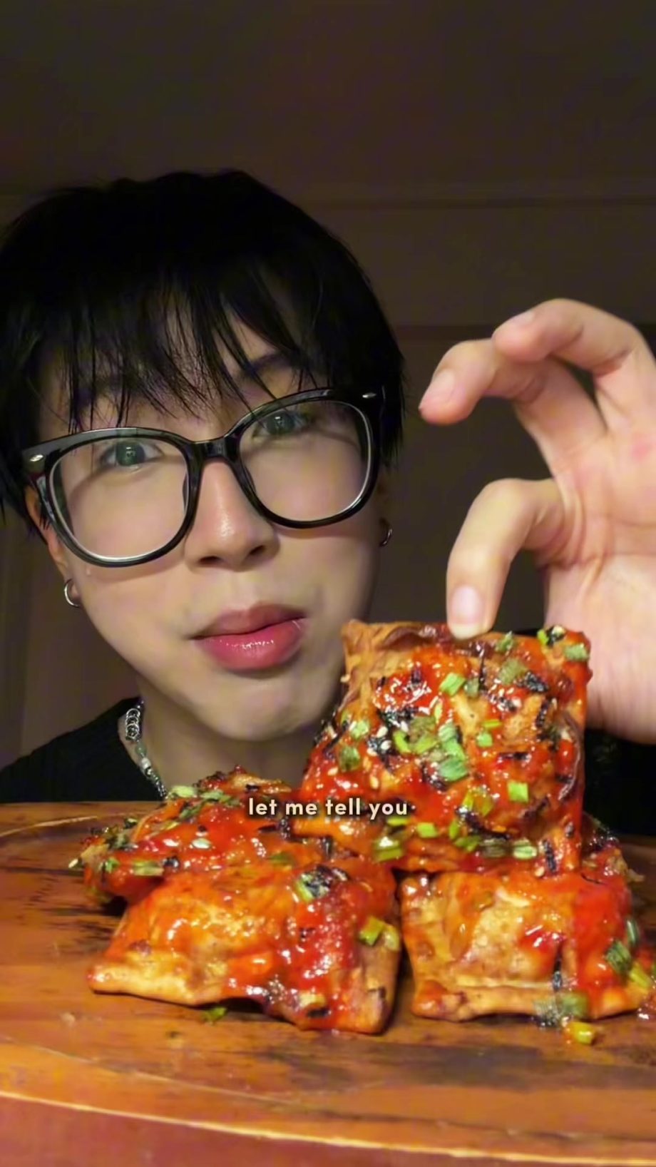 @alextheapollokid_ finally found crab rangoon wanton nachos in Singapore and its…