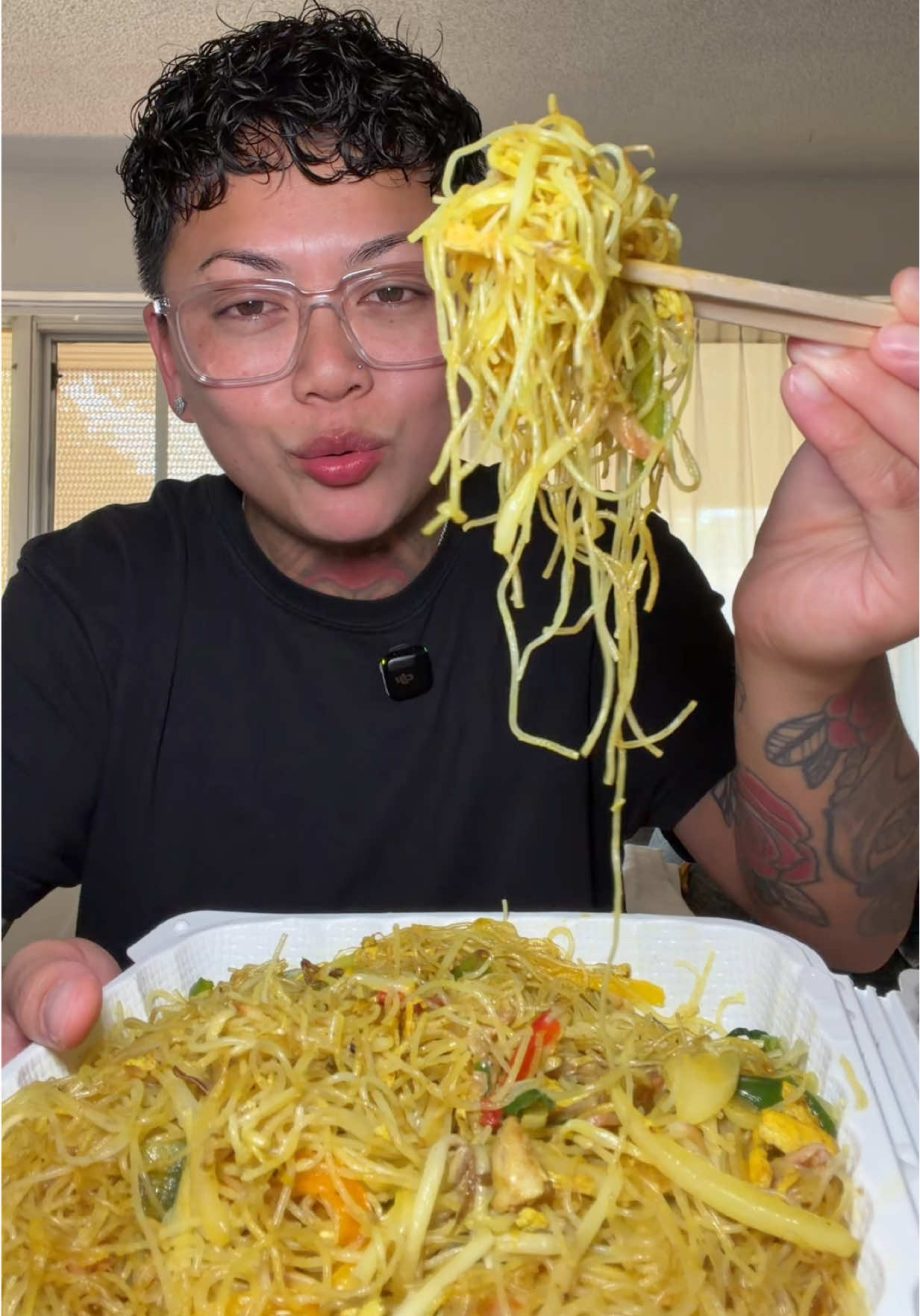 @aye.itsnicky Singapore style noodles  #review #singapore #foodie #mukbang #fyp …