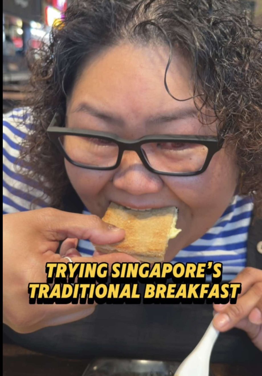 @otakoyakisoba Trying Singapore’s traditional breakfast   …