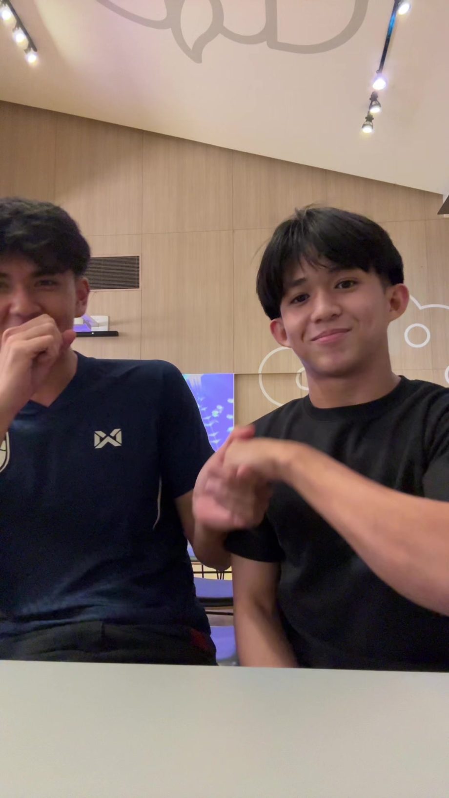 People On TikTok People On TikTok