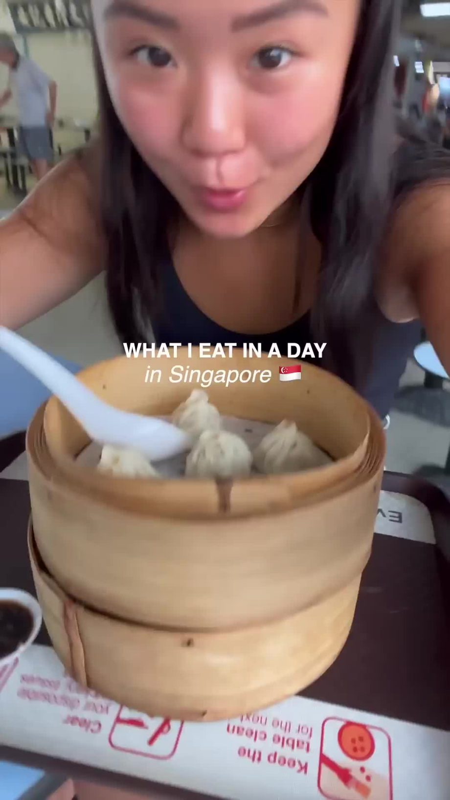 @linda.5un eating EVERYTHING I want for a day in #SINGAPORE  so many balls! #wha…