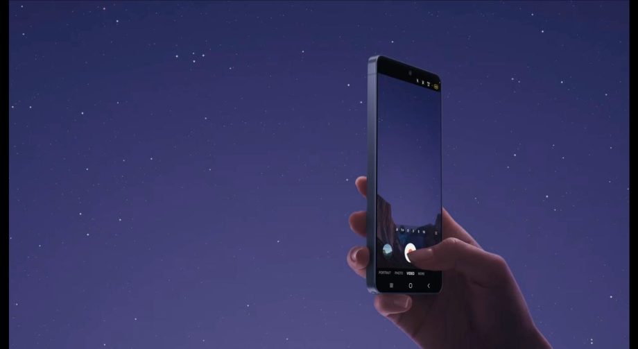 Apple AirDrop Is Coming To the Samsung Galaxy S26