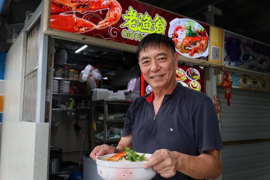 Fomer actor Huang Yiliang turns fishmonger and hawker