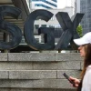 Singapore’s 30 largest stocks gain 5% in first quarter of 2026, but Iran war keeps markets on edge
