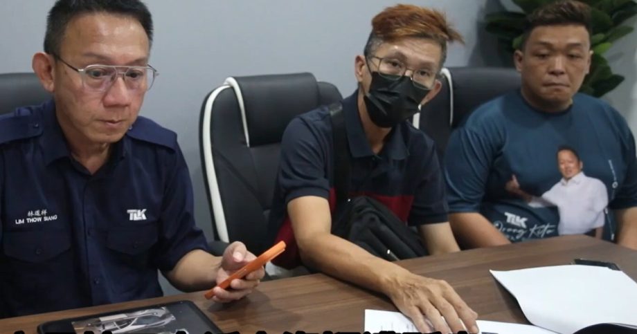 Carpenter in Singapore harassed over 0 transferred to his bank account, JB house set ablaze, Singapore News