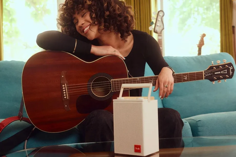 Fender Audio ELIE speakers & MIX headphones Fender Audio ELIE speakers & MIX headphones