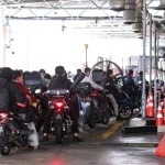 Heavy departure traffic at Woodlands, Tuas checkpoints; wait time of at least two hours expected