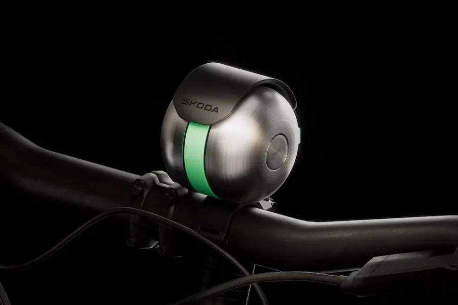 Skoda DuoBell: A clever bike bell to tackle ANC headphones
