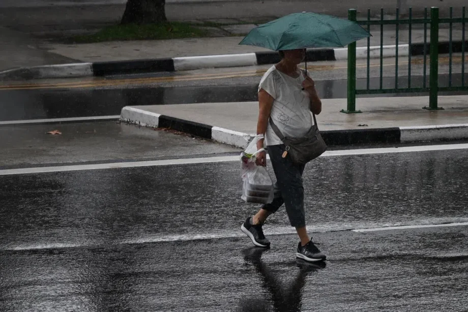Thundery showers, warm weather expected in first half of May