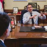 Canadian premier wants to ban social media and AI chatbots for kids in Manitoba