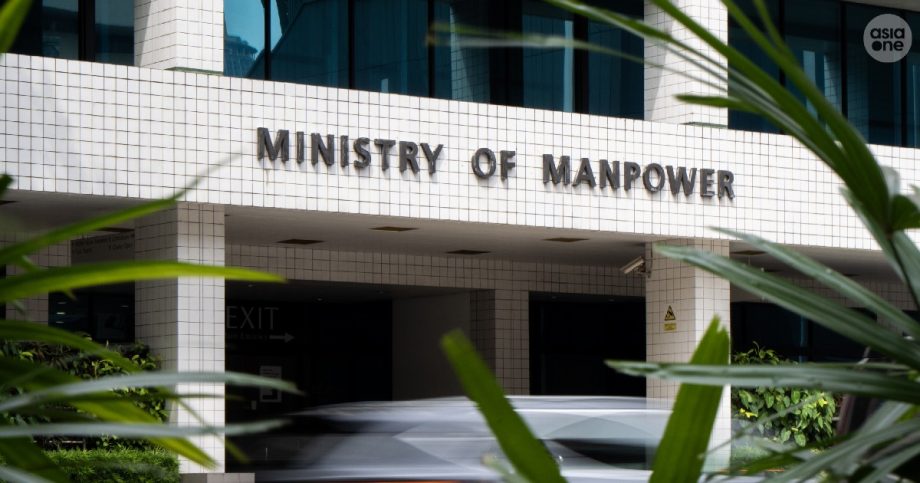 ‘Misleading’: MOM refutes migrant worker’s claim he was repatriated for sleeping on the job, Singapore News ‘Misleading’: MOM refutes migrant worker’s claim he was repatriated for sleeping on the job, Singapore News