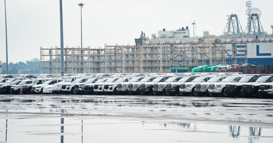 2 Singaporeans jailed, fined over .6m for evading duty and GST on imported vehicles, Singapore News