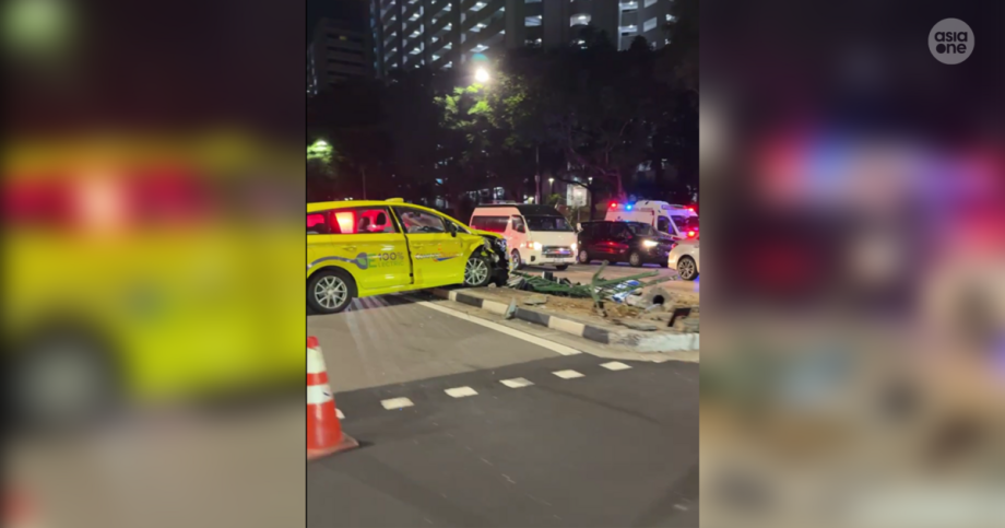 Cabby, 4 passengers injured after taxi self-skidded in Ang Mo Kio , Singapore News