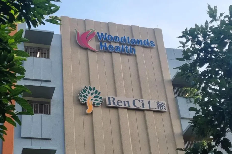 Woman, 91, with dementia found soiled, alone at daycare reception; centre says procedures followed